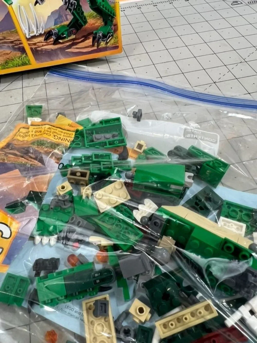 LEGO 31058 Creator Series Series Mighty Dinosaurs complete